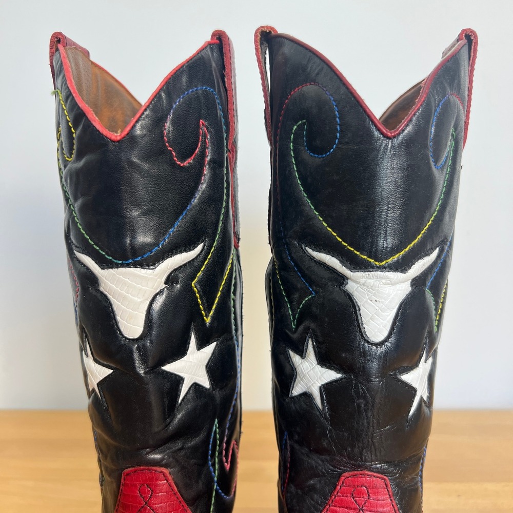 Nine West Red and Black Western Cowboy Boots with White Star Appliqués - Picture 13 of 14